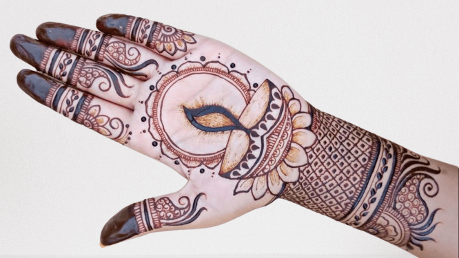 Henna Designs for Diwali: Illuminate Your Celebration with Beautiful Mehndi Art