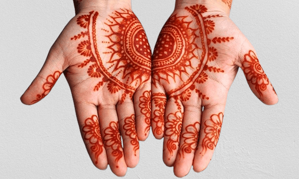 Best Henna Powder for Sensitive Skin: Why Pankhudi Henna Powder is the Ideal Choice